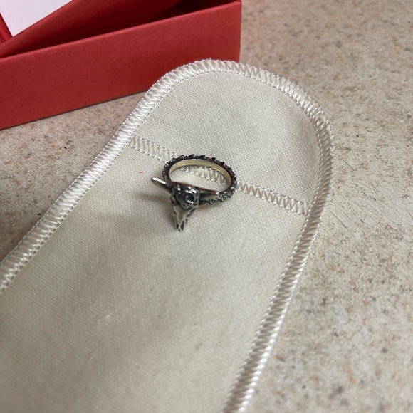 James Avery ring 4 1/2 Desert Rose Ring NEW in box - Picture 4 of 6